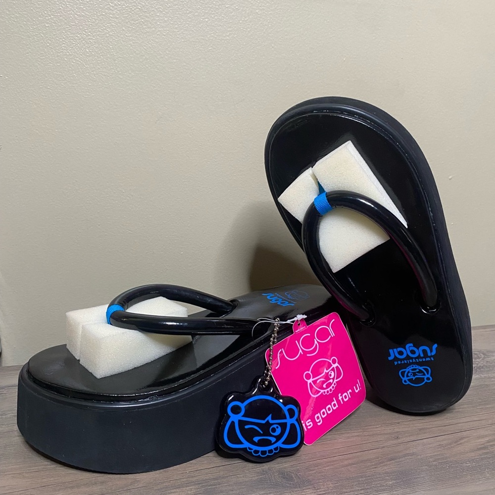 Vintage y2k 26 twenty six red Sugar platform flip flop sandals